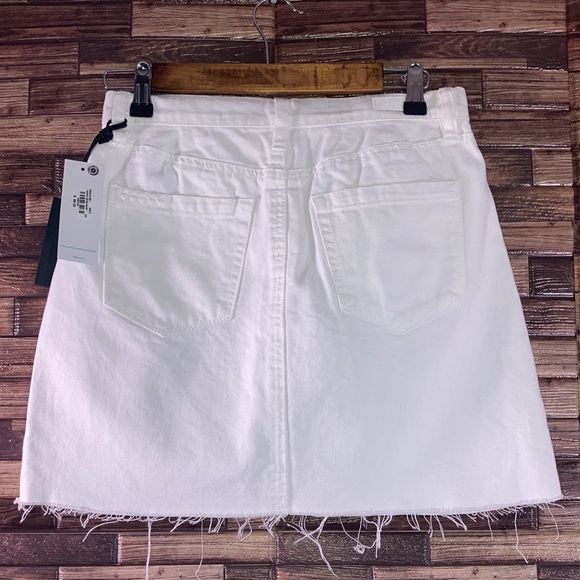 NWT BlankNYC White Distressed Frayed Denim Skirt Size 25 - Picture 2 of 7